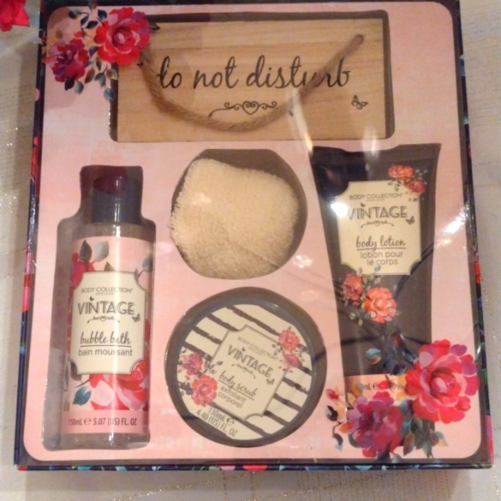Wild Flowers Bath and Body Set